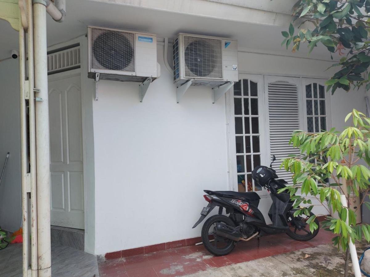 Eiffel Residence Tarakan Yakarta Exterior foto