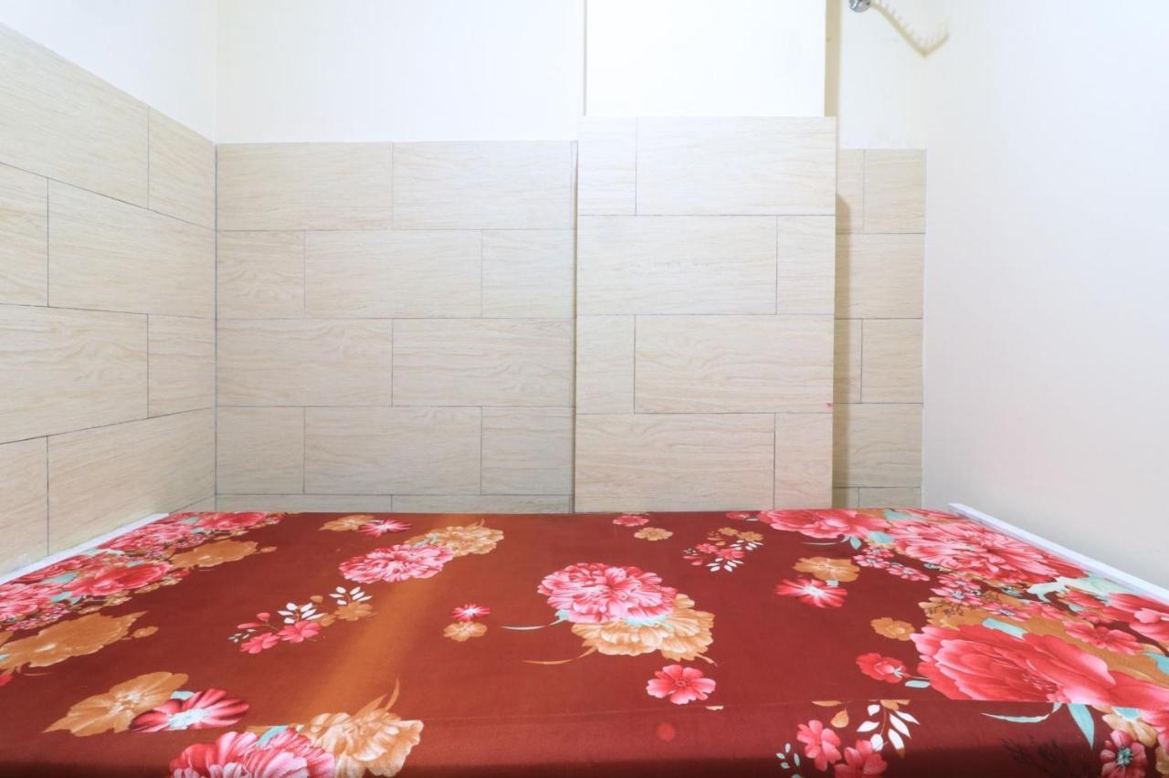 Eiffel Residence Tarakan Yakarta Exterior foto